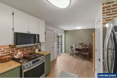 2773 S 10th St, Lebanon, OR 97355 - Photo 13