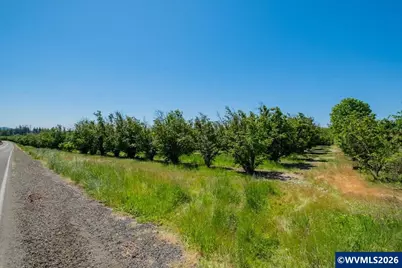 Ta 228833 55th Av NW, Salem, OR 97304 - Photo 5
