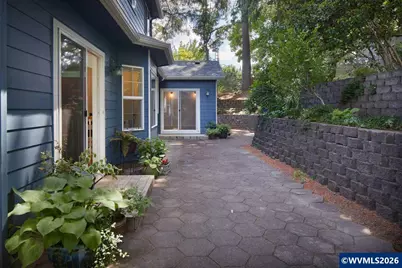 1876 NW Woodland Dr, Corvallis, OR 97330 - Photo 35