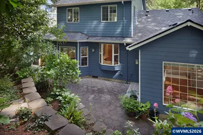 1876 NW Woodland Dr, Corvallis, OR 97330 - Photo 37
