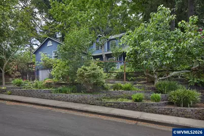 1876 NW Woodland Dr, Corvallis, OR 97330 - Photo 3