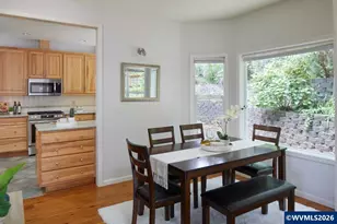 1876 NW Woodland Dr, Corvallis, OR 97330 - Photo 13