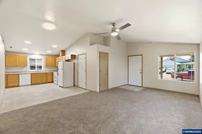 4439 Longacres Av NE, Salem, OR 97301 - Photo 9