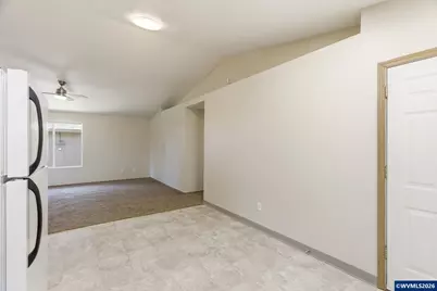 4439 Longacres Av NE, Salem, OR 97301 - Photo 17