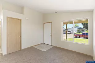 4439 Longacres Ave NE, Salem, OR 97301 - Photo 5