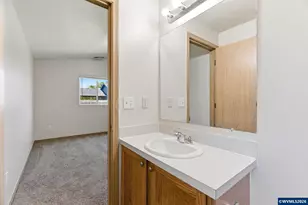 4439 Longacres Ave NE, Salem, OR 97301 - Photo 23