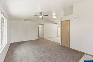4439 Longacres Ave NE, Salem, OR 97301 - Photo 7