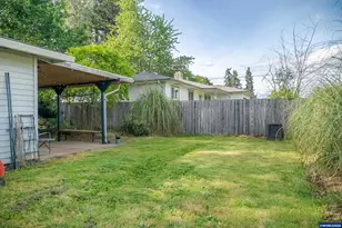 995 Baxter Rd SE, Salem, OR 97306 - Photo 33