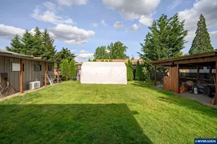 2576 Laurel Ave NE, Salem, OR 97301 - Photo 43