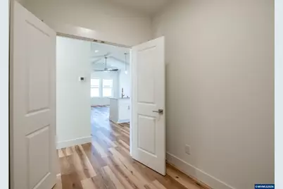 730 E Elmore St, Lebanon, OR 97355 - Photo 21