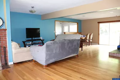 1045 SW Grove St, Corvallis, OR 97333 - Photo 5