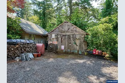 5710 Joseph St SE, Salem, OR 97317 - Photo 47