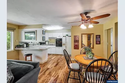 5710 Joseph St SE, Salem, OR 97317 - Photo 15