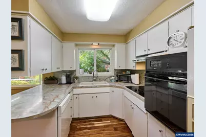 5710 Joseph St SE, Salem, OR 97317 - Photo 17