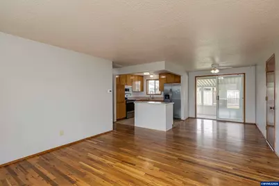 2043 Sallal Rd, Woodburn, OR 97071 - Photo 3