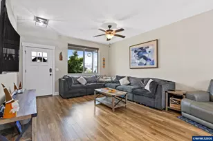 1202 Albatross Ct, Sweet Home, OR 97386 - Photo 7