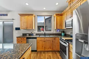1202 Albatross Ct, Sweet Home, OR 97386 - Photo 13