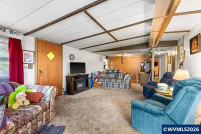 11847 Chateau Dr NE, Woodburn, OR 97071 - Photo 11