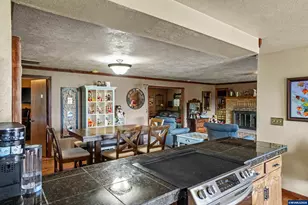 15991 Oakdale Rd, Dallas, OR 97338 - Photo 17