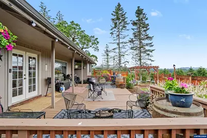 15991 Oakdale Rd, Dallas, OR 97338 - Photo 29