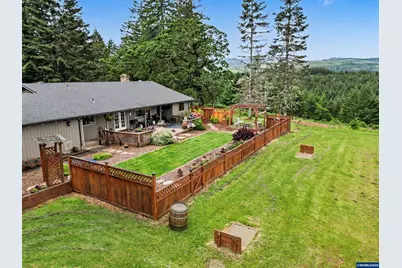 15991 Oakdale Rd, Dallas, OR 97338 - Photo 35