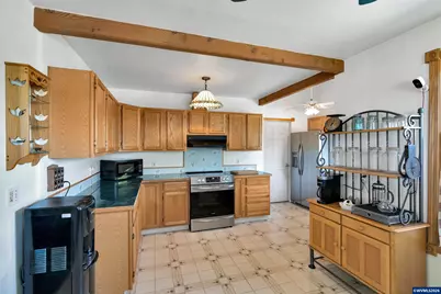 535 N 11th St, Aumsville, OR 97325 - Photo 13