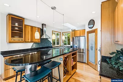 3110 NW Swan Pl, Corvallis, OR 97330 - Photo 9