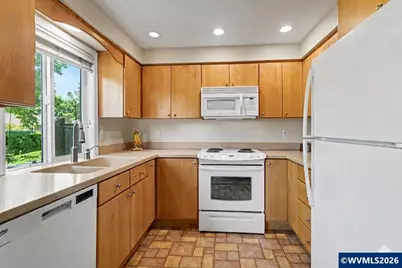 223 McNary Heights Dr N, Keizer, OR 97303 - Photo 7