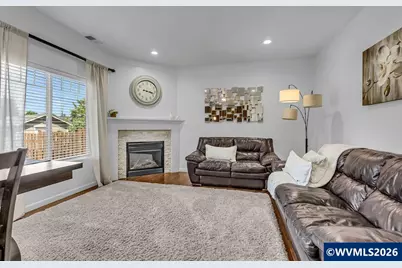 1149 Dahlia St, Woodburn, OR 97071 - Photo 15