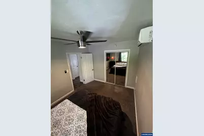 895 Vista Av SE, Salem, OR 97302 - Photo 13