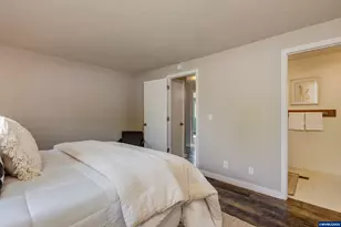 1020 45th Ave NE, Salem, OR 97301 - Photo 11