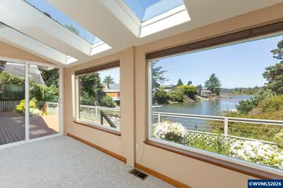 9215 Trout Pl, Gleneden Beach, OR 97388 - Photo 17