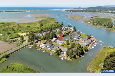 9215 Trout Pl, Gleneden Beach, OR 97388 - Photo 33