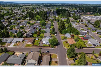 4939 13th Av N, Keizer, OR 97303 - Photo 39