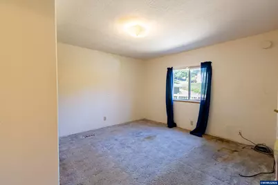 1225 NE Canyon Dr, Toledo, OR 97391 - Photo 35