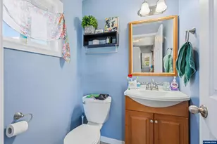 200 SE Walnut Ave, Dallas, OR 97338 - Photo 27