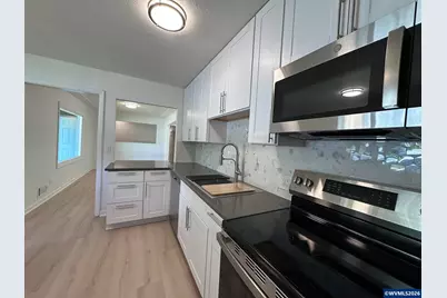 3030 Doughton St S, Salem, OR 97302 - Photo 17