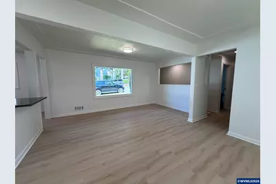 3030 Doughton St S, Salem, OR 97302 - Photo 9