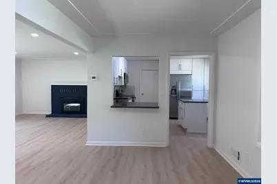 3030 Doughton St S, Salem, OR 97302 - Photo 7
