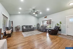 38599 SW Filbert St, Scio, OR 97374 - Photo 5