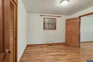 893 Idanha Ct SE, Salem, OR 97302 - Photo 21
