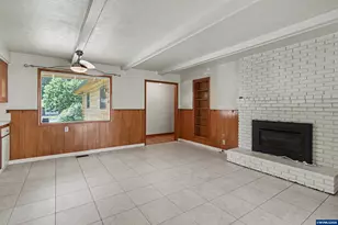 893 Idanha Ct SE, Salem, OR 97302 - Photo 9