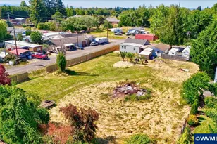 955 F St, Lebanon, OR 97355 - Photo 39