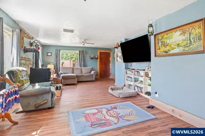955 F St, Lebanon, OR 97355 - Photo 7
