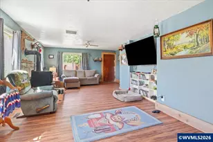 955 F St, Lebanon, OR 97355 - Photo 7