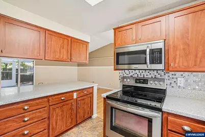 712 Max Ct N, Keizer, OR 97303 - Photo 11