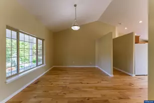 2190 NW Cluster Oak Ave, Albany, OR 97321 - Photo 5