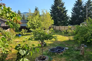 329 S 1st Ave, Mill City, OR 97360 - Photo 19