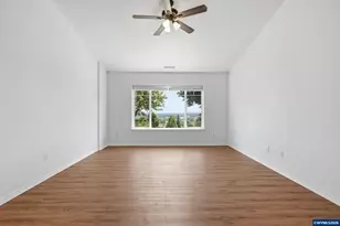 3047 Wallace Rd NW, Salem, OR 97304 - Photo 5