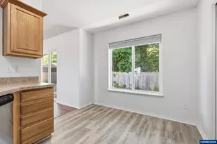 3047 Wallace Rd NW, Salem, OR 97304 - Photo 15